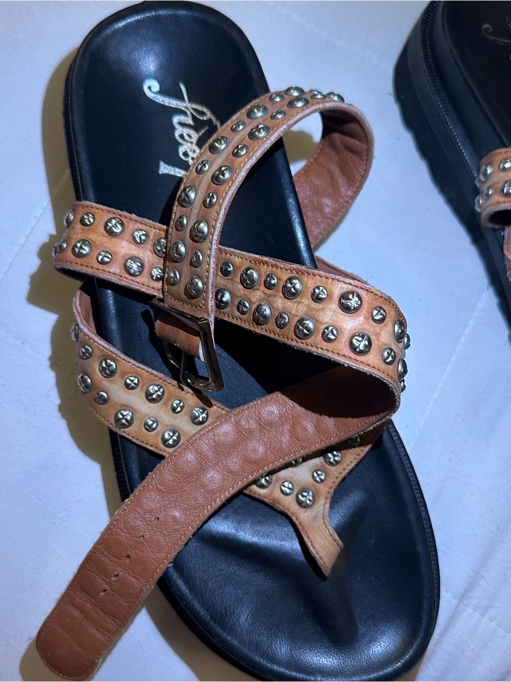 Free People Tan Studded Leather Ankle-Strap Sandals size 38 - Picture 4 of 9